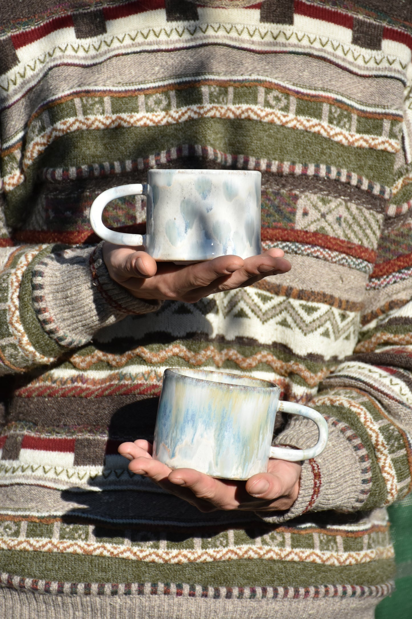 Majhna skodelica modre barve