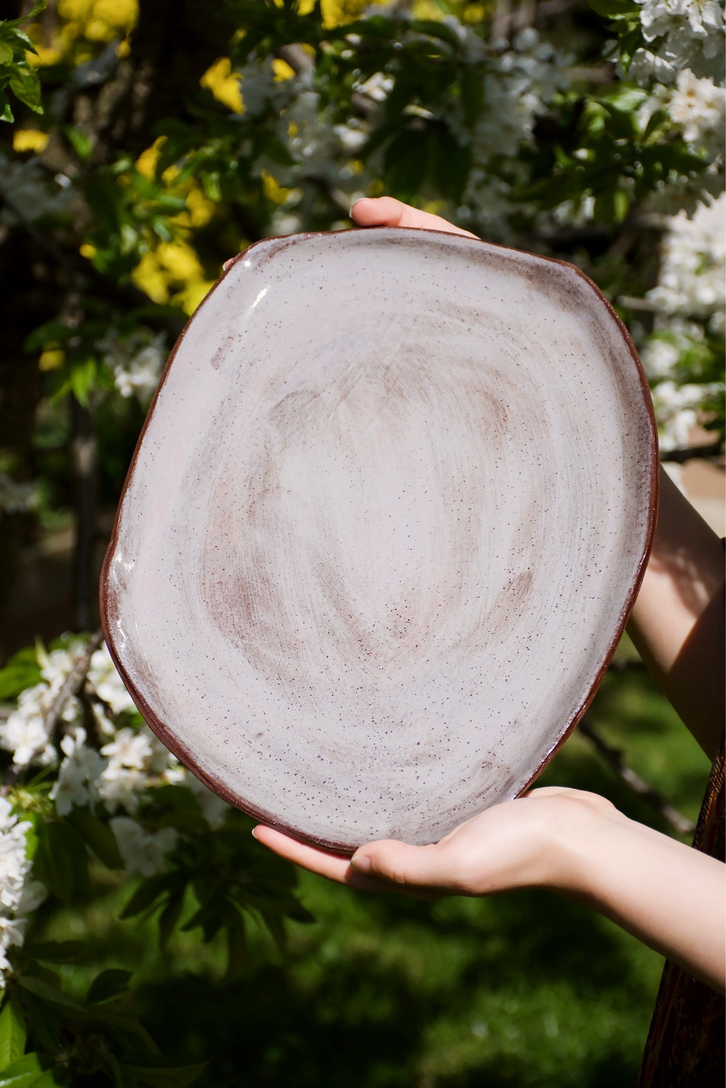 Large Lavender Cream Plater